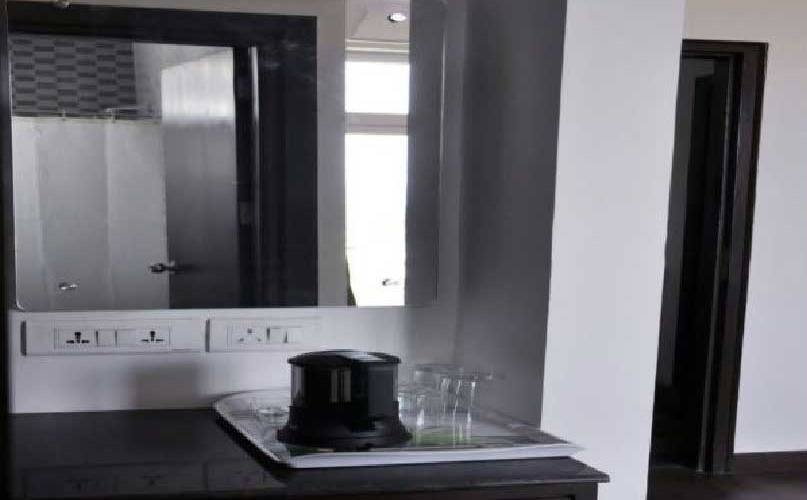 Glen Thirty Guest House, Gurgaon 3